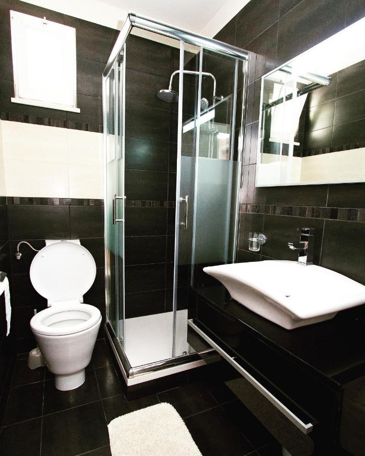 Deluxe Suites Mandic Omiš Exterior foto