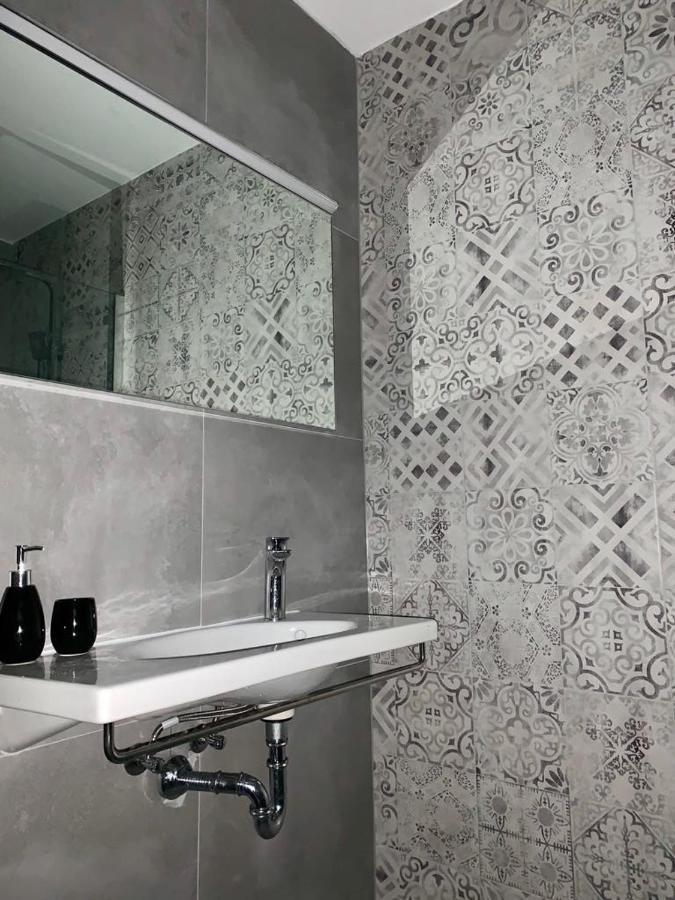Deluxe Suites Mandic Omiš Exterior foto