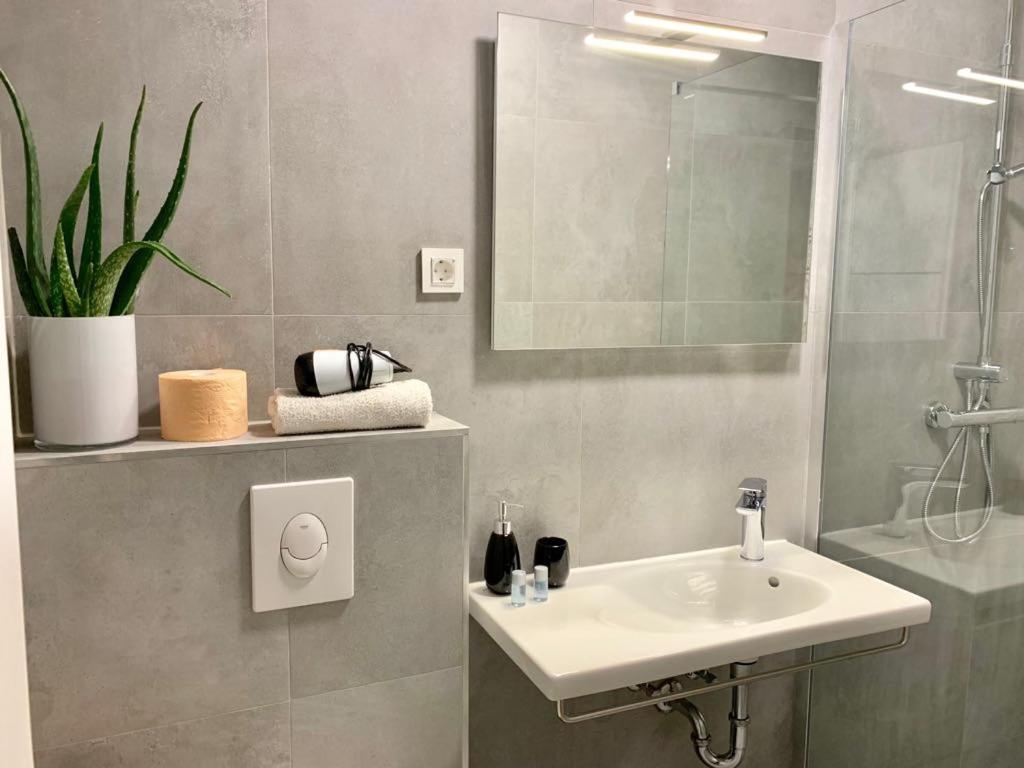 Deluxe Suites Mandic Omiš Exterior foto